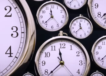 서머타임, 11월 5일 해제 , 시간 변경이 수년 동안 논쟁의 대상